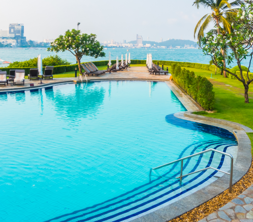 Açık Yüzme Havuzları